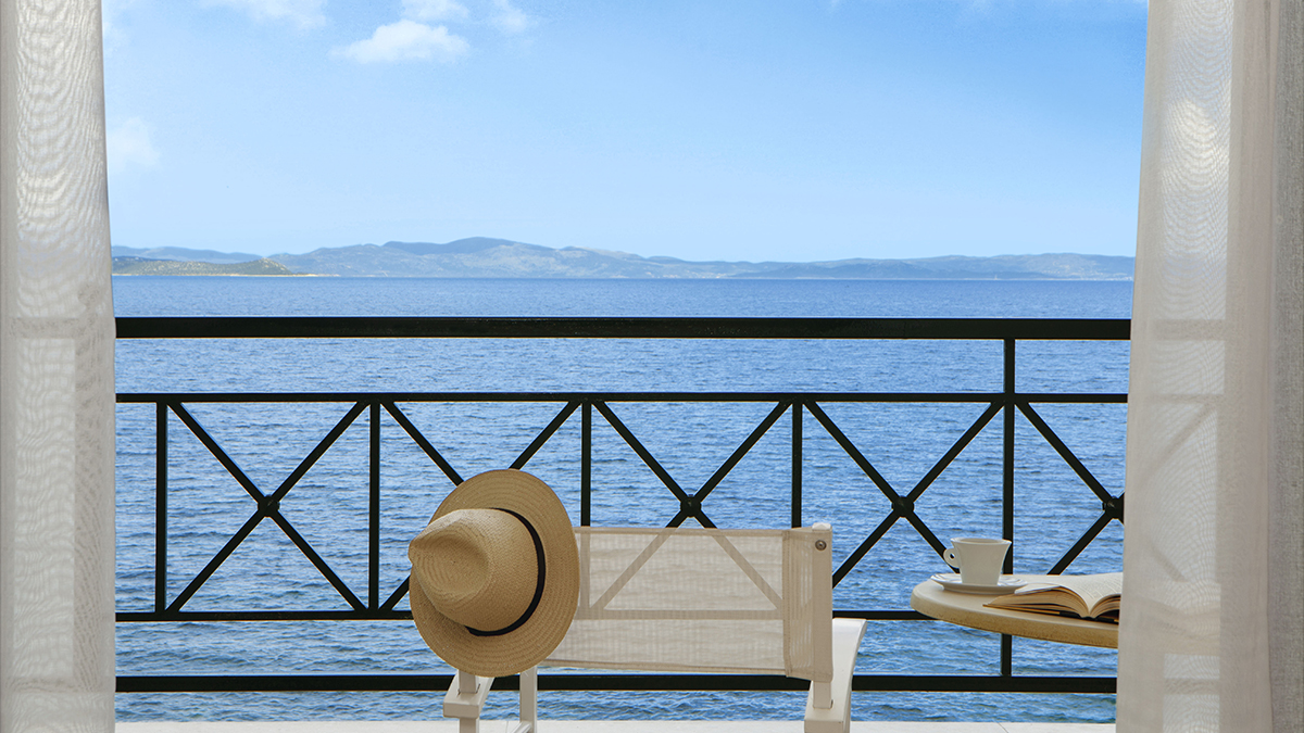 Zeus Essence Ramada Athens  (ex Ramada Athens Attica Riviera)